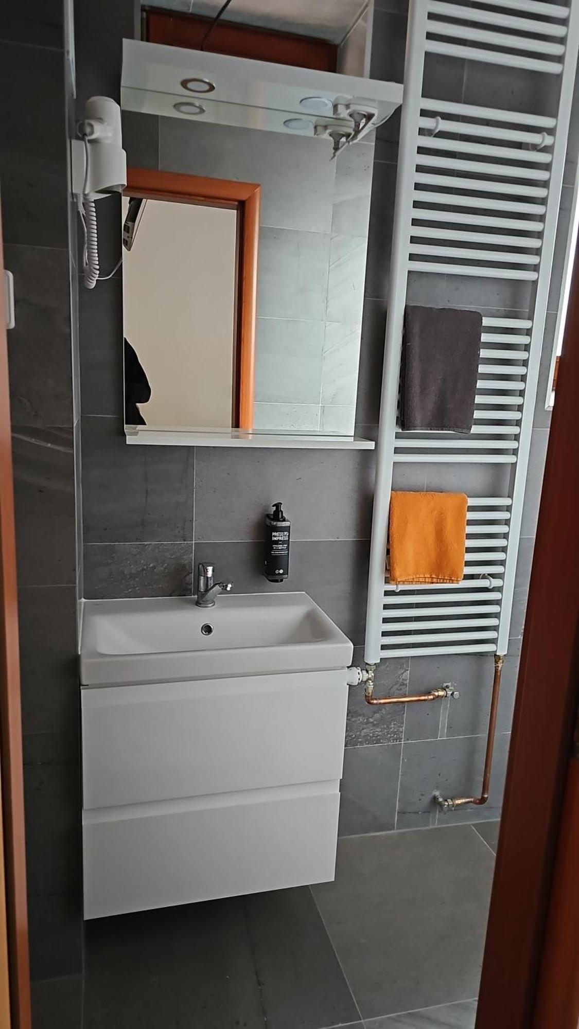 Hotel Koruna Rožnov pod Radhoštěm Kültér fotó