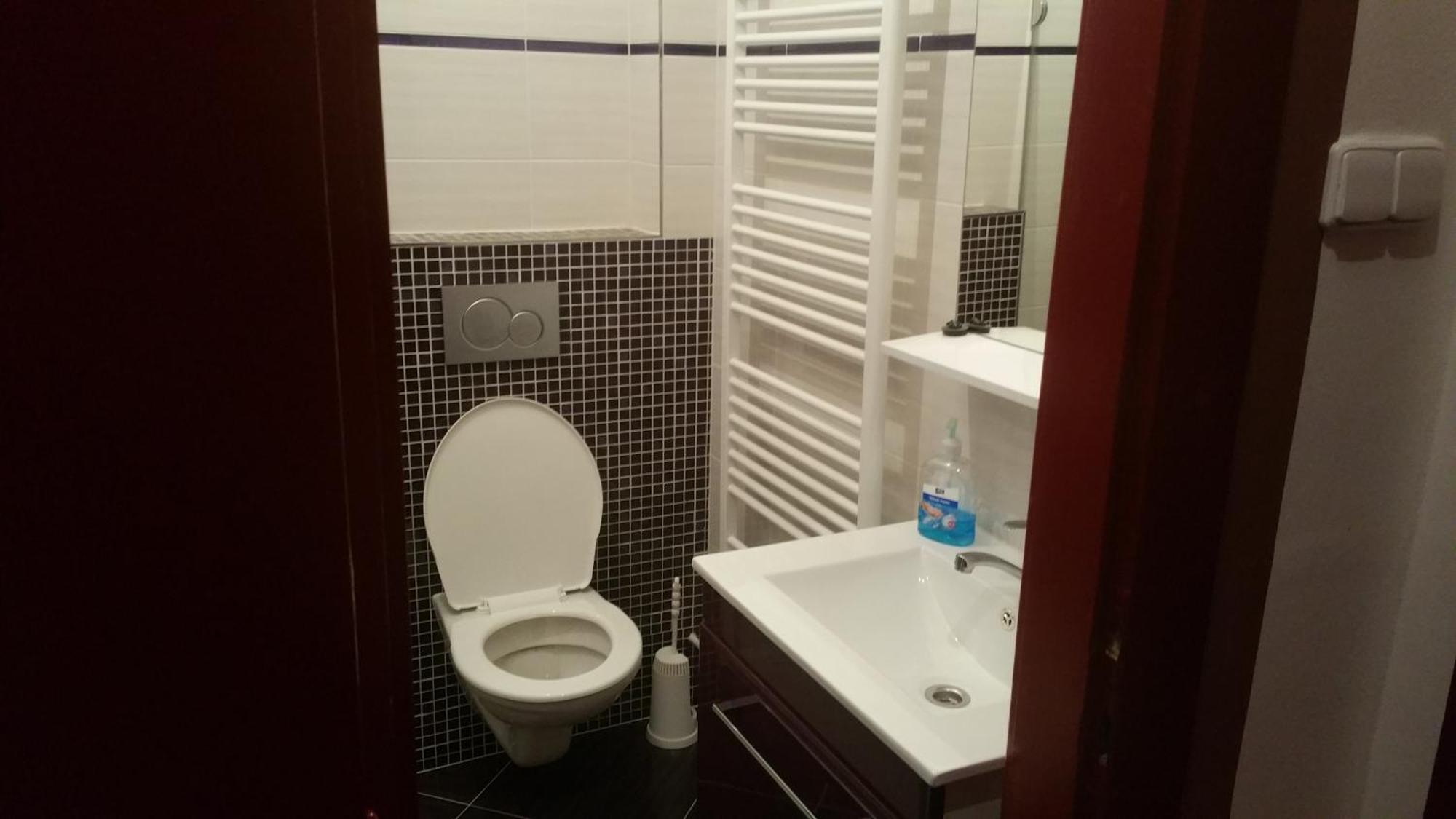Hotel Koruna Rožnov pod Radhoštěm Szoba fotó
