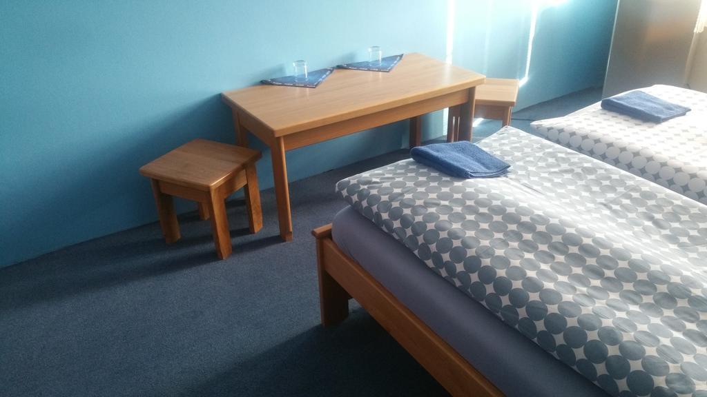 Hotel Koruna Rožnov pod Radhoštěm Szoba fotó
