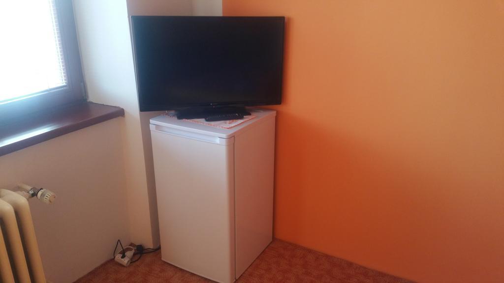Hotel Koruna Rožnov pod Radhoštěm Kültér fotó