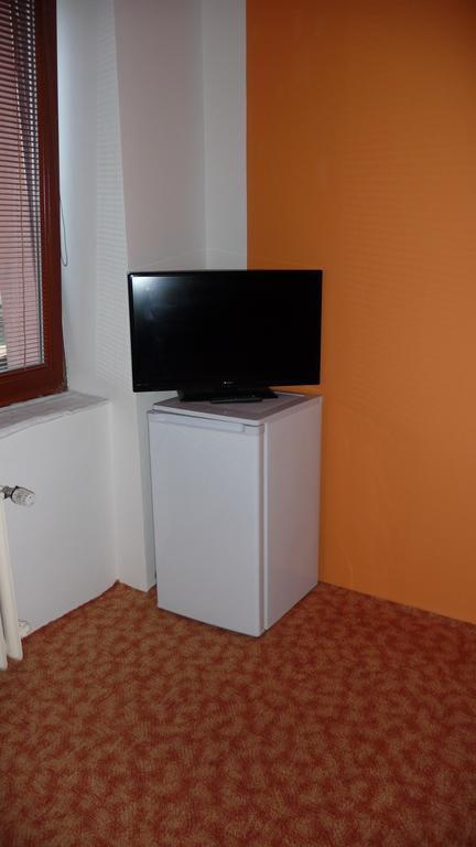 Hotel Koruna Rožnov pod Radhoštěm Szoba fotó